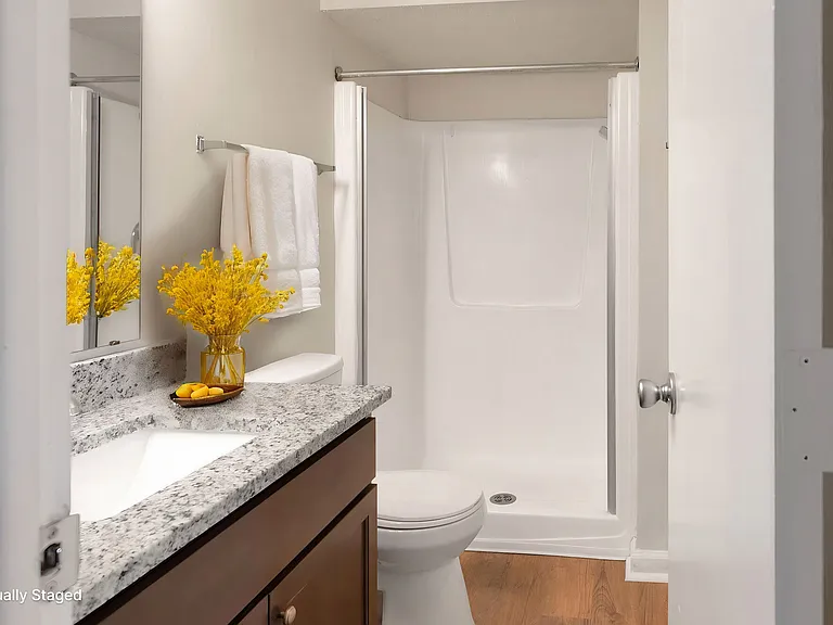 Timber Point Apartments — Photo 14