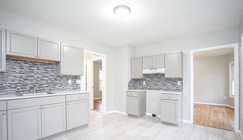 605 Plainfield St, Springfield, MA 01107 Zillow