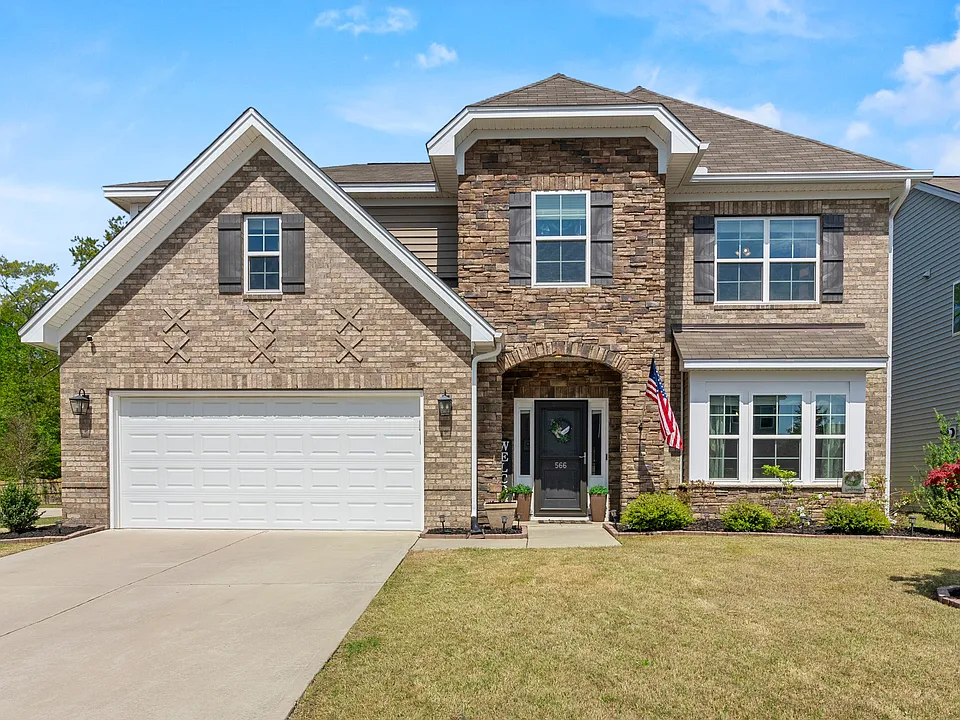 566 Esaw Dr