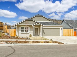1625 Dragon Tail Pl, Medford, OR