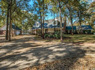 4550 Lake Estate Dr, Athens, TX 75751