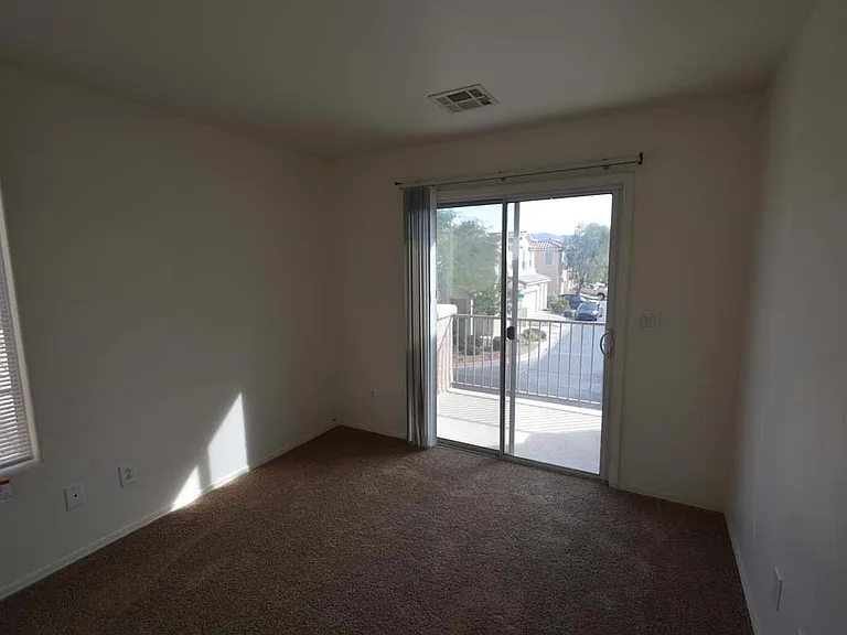 6670 Tulip Falls Dr — Photo 30