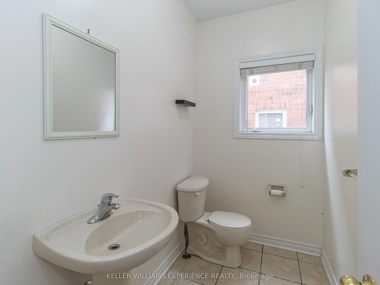4 bed, $2,700 — Photo 4