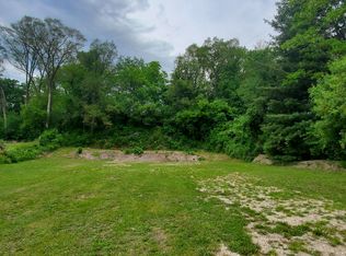 W1250 Beach Rd, East Troy, WI 53120