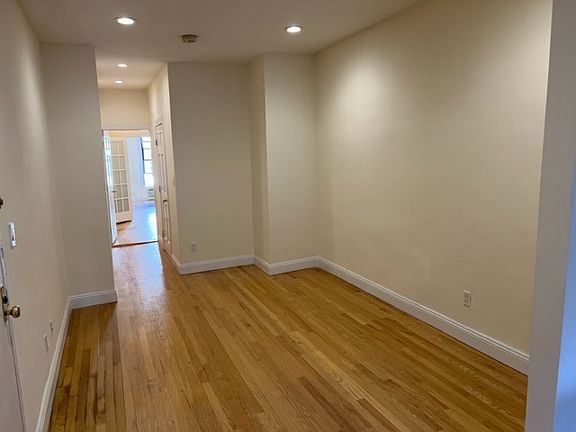 4th image of 524 E 84th St APT 5E