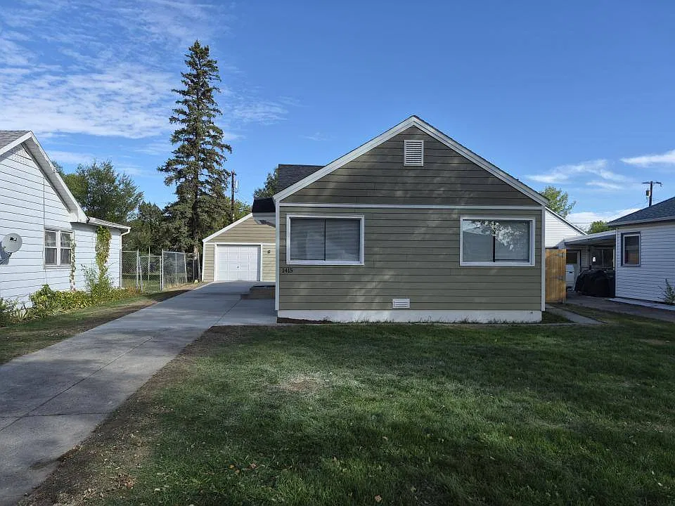 1415 Ave B in Billings, MT 59102 — Photo 2
