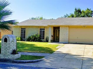 6916 Arborbrook Dr, North Richland Hills, TX 76182