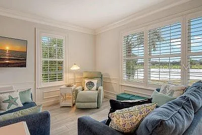 51 Macewen Dr #12 — Photo 11