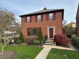 2431 Saybrook Rd, University Heights, OH 44118