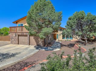 4719 Glenwood Hills Dr NE, Albuquerque, NM 87111