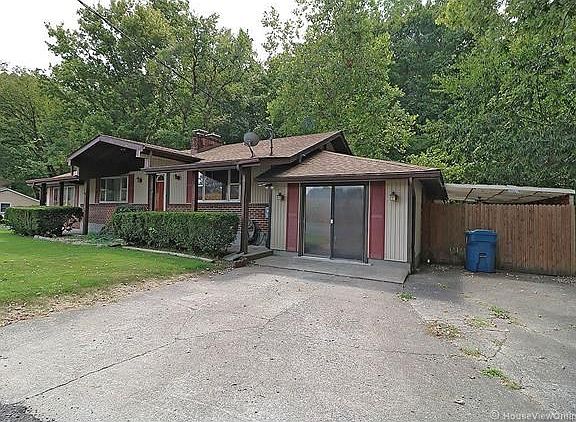 5th image of 927 W Cape Rock Dr