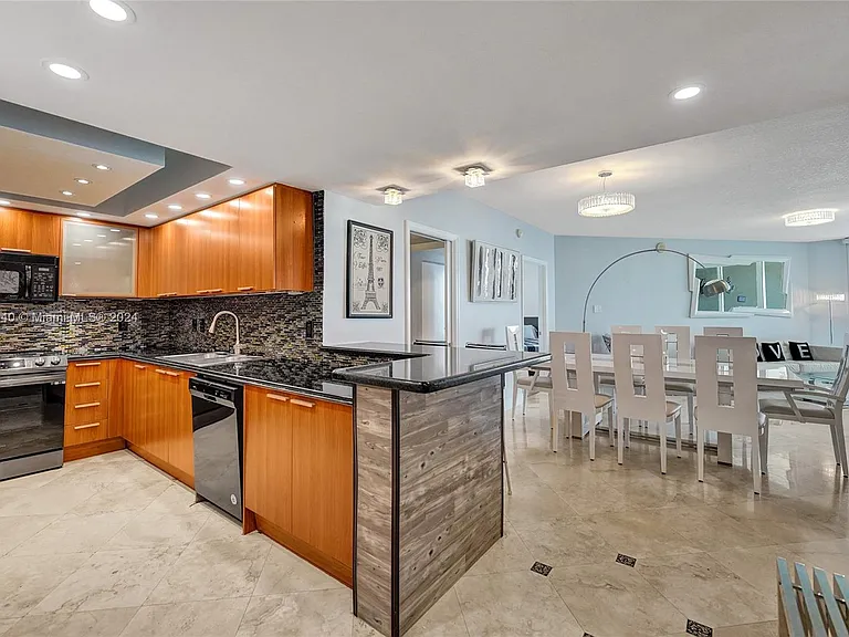 16699 Collins Ave #4106 — Photo 4