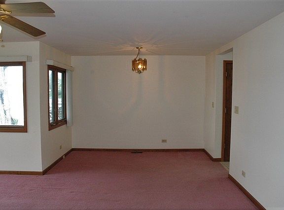 4th image of 39330 N Lake Ct