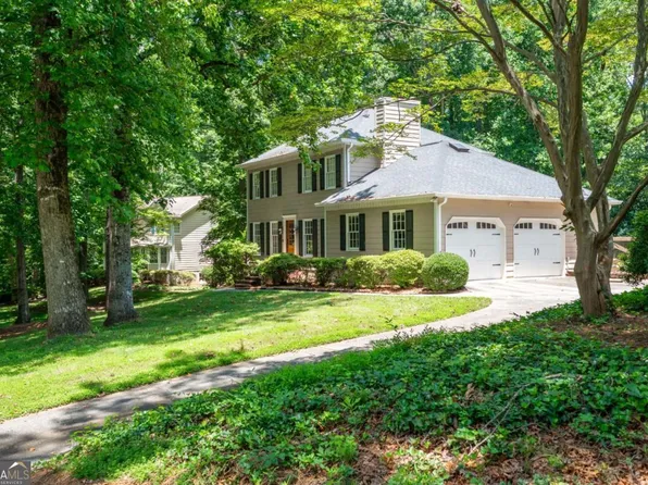 3830 E Carlyle Ct, Marietta, GA 30062