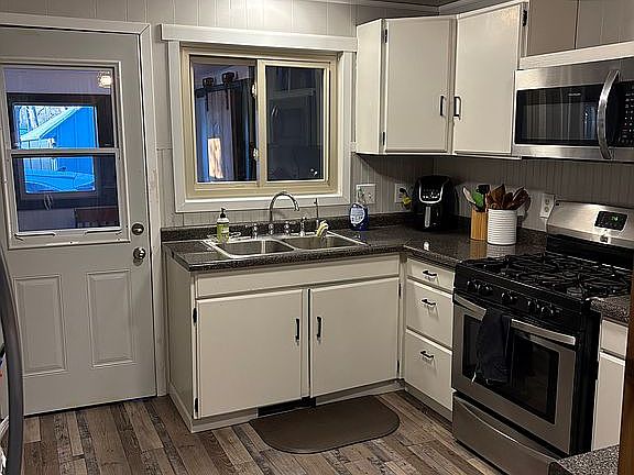 4th image of 19044 171st Ave