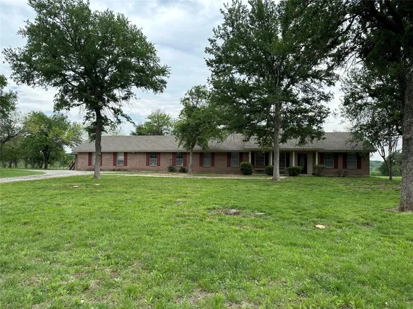 2007 Deepwater Rd, Brownwood, TX 76801