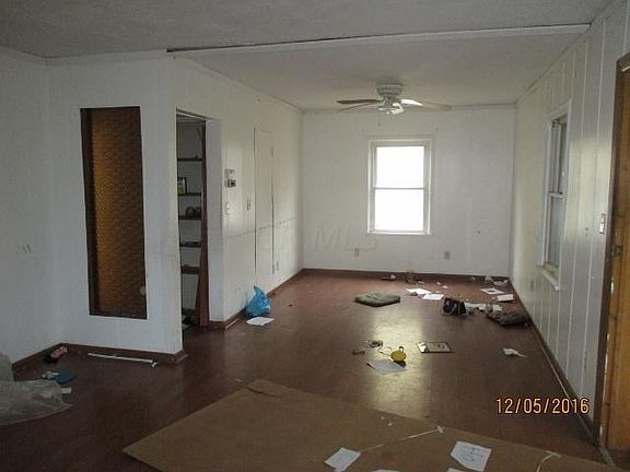 3rd image of 1347 Briarwood Ave