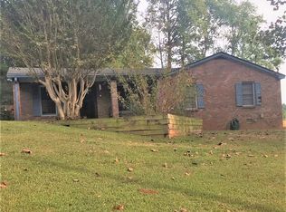 555 Strickland Rd, Alpharetta, GA 30004