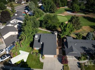 3950 W Sugar Creek Dr, Meridian, ID 83646