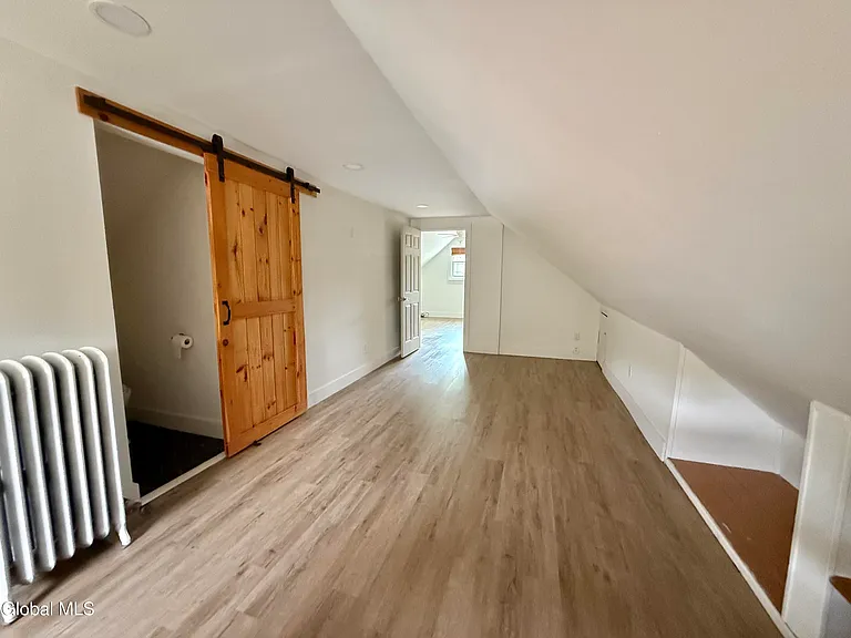 2481 Eastern Pkwy — Photo 17