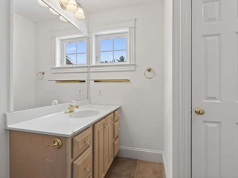 60 Ridge Rd — Photo 12