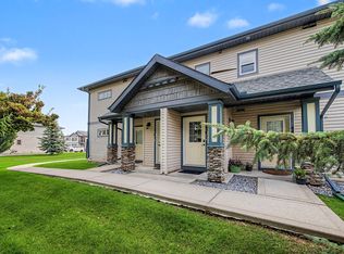Riverside Edge, Edmonton, AB T6R 0M4