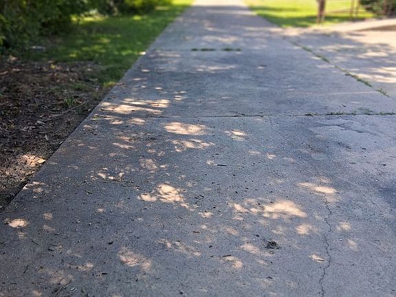2nd image of 131 Tranquil Trl