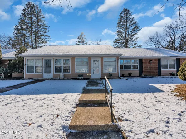 511B Portsmouth Drive, Lakewood, NJ 08701