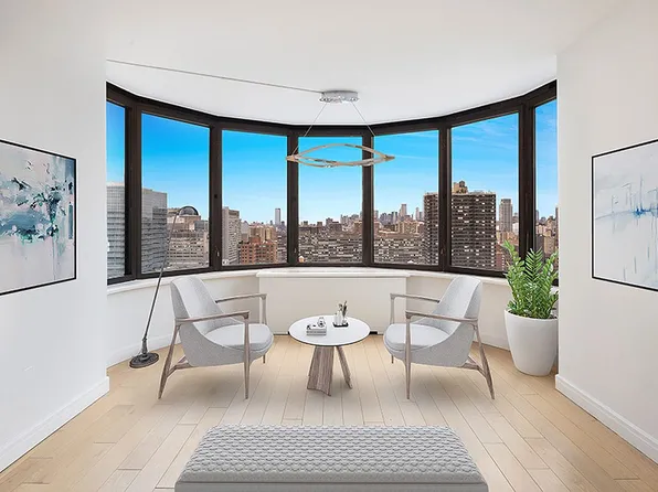 330 E 38th St APT 29Q, New York, NY 10016