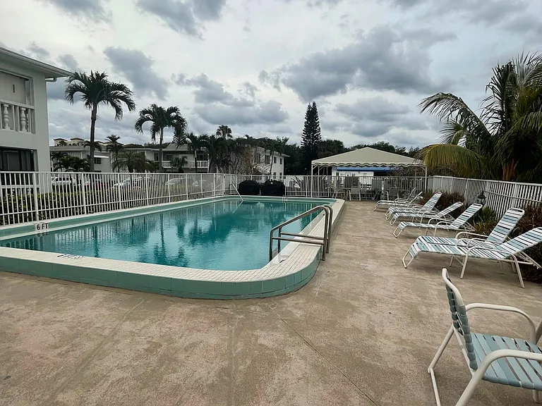 4201 S Ocean Blvd #J5 — Photo 6