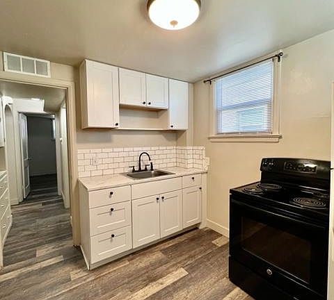 3rd image of 1917 7th Ave #3