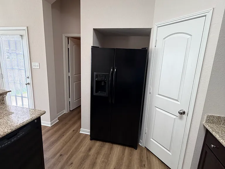 2738 Silver Oak Dr — Photo 8