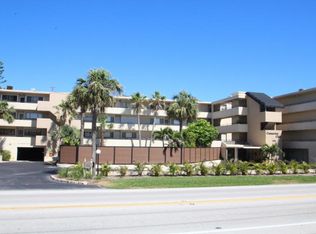 1101 S Miramar Ave APT 305, Indialantic, FL 32903