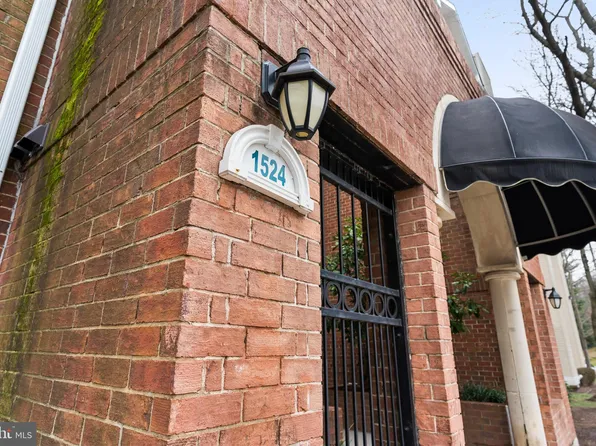 1524 Lincoln Way APT 319, McLean, VA 22102