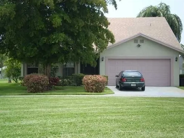 3908 Wendy Ann Cir, West Palm Beach, FL 33417