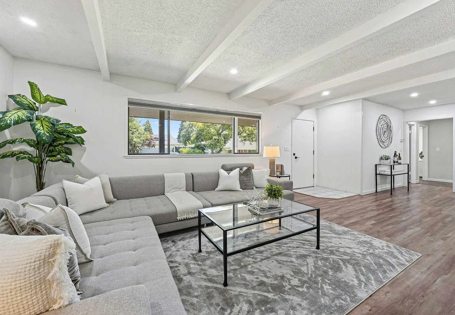 1819 Spring Mountain Court — Photo 4