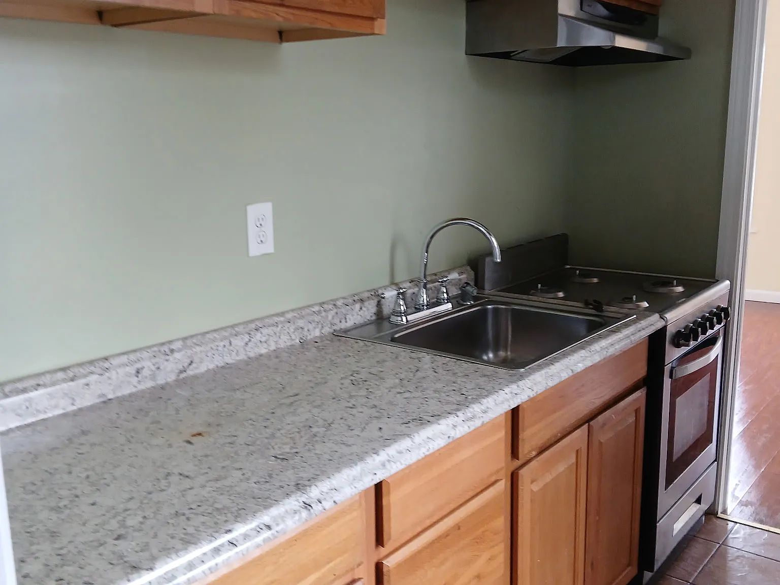 1 bed, $1,400 — Photo 1