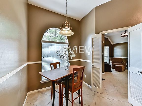 5th image of 3808 Kimberly Dr