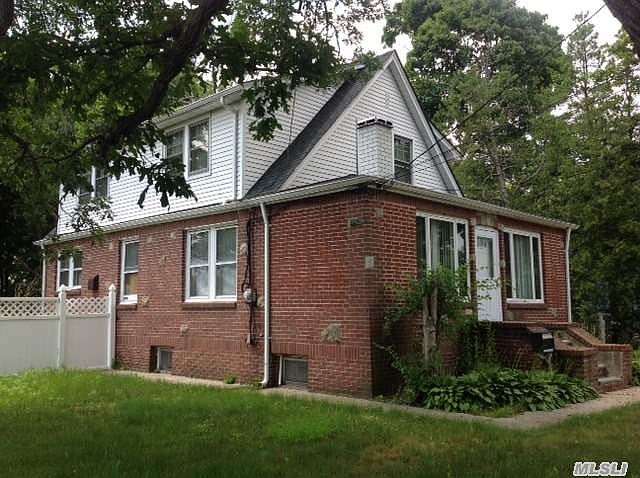 2nd image of 56 N 17th St