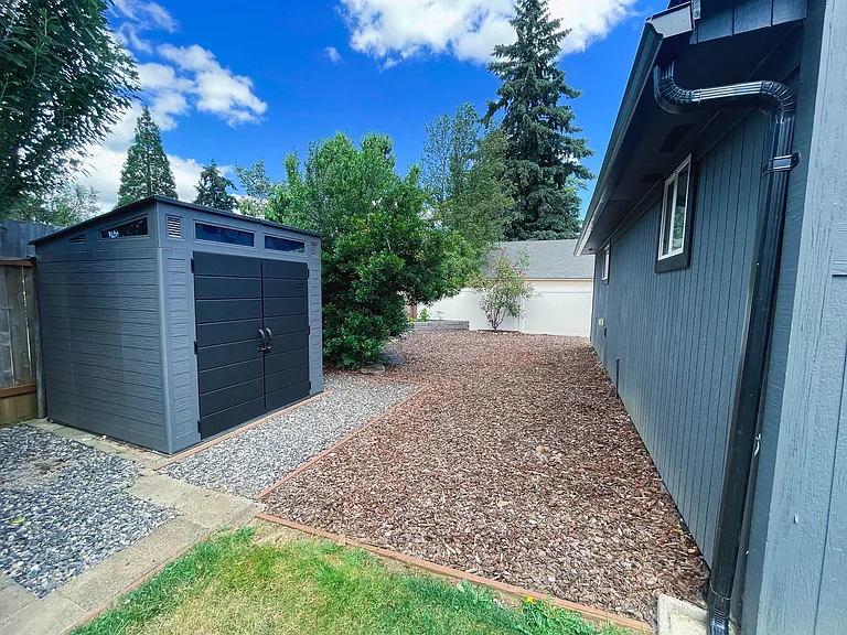 4825 NE Alberta Ct — Photo 3
