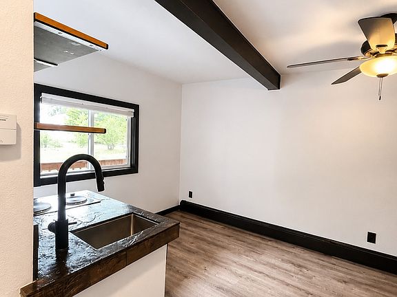 3rd image of 510 Main St #2