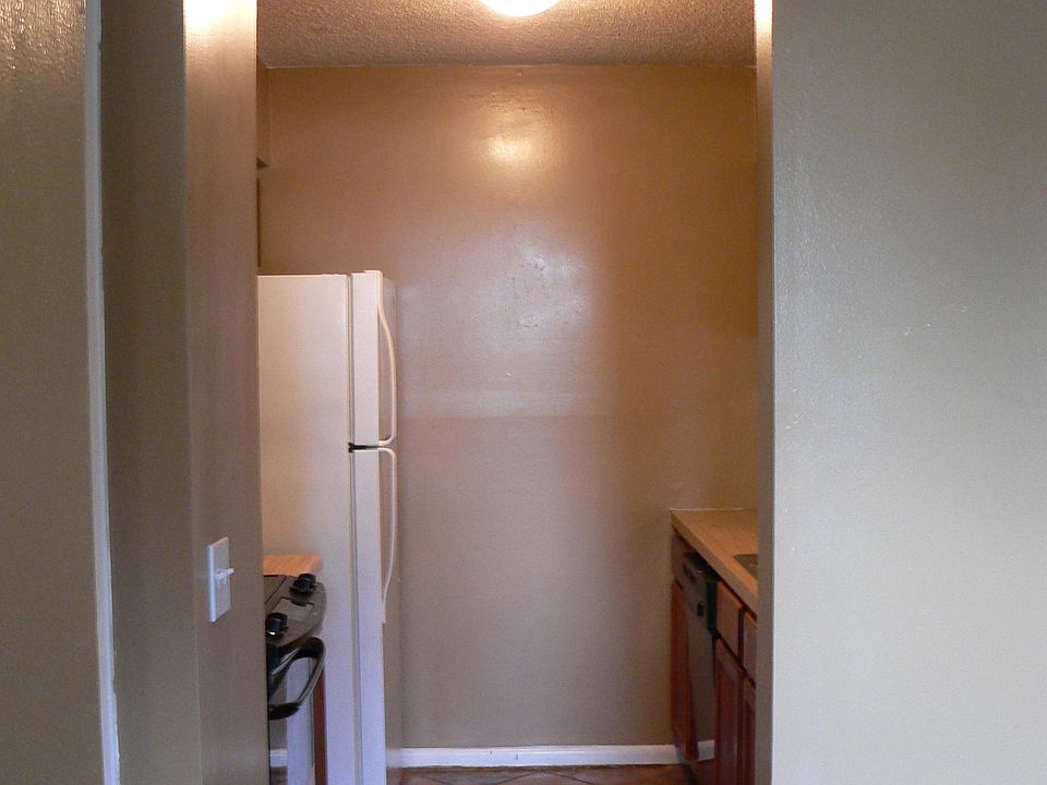 1st image of 28 Cape Dr NW APT D