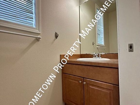 4th image of 4430 5th Ave NW