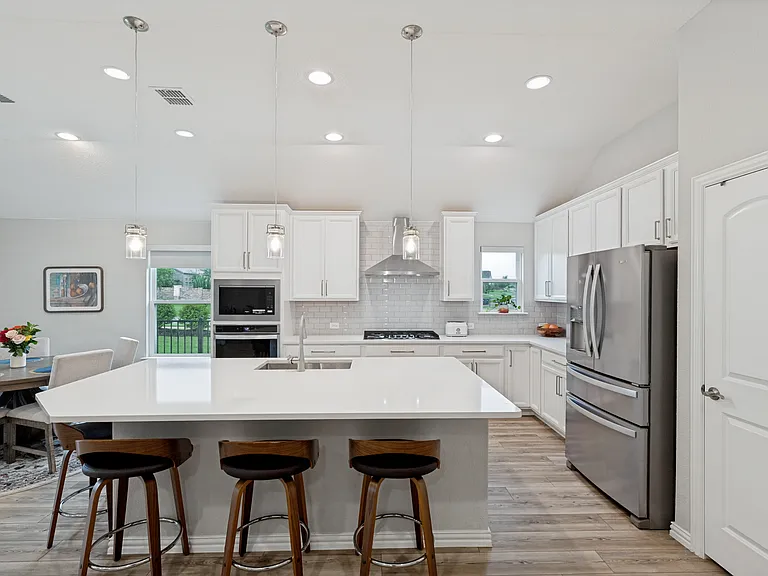 3125 Moldboard Dr — Photo 13