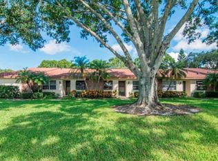 899 Cleland Ct APT B, Palm Harbor, FL 34684