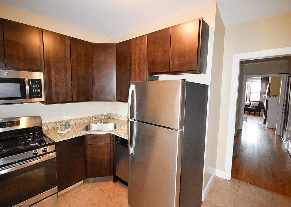 1st image of 502 Keeney St APT 2