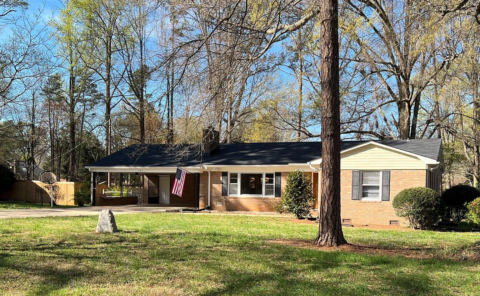 3 bed, 1608 sqft, $1,950 — Photo 3