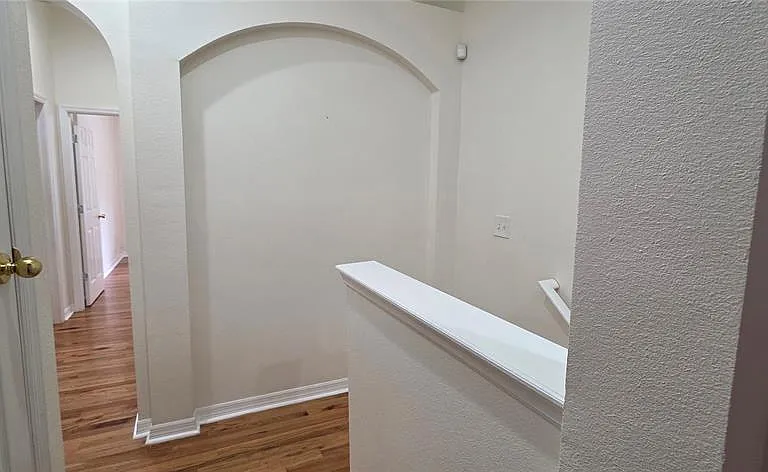 2027 Strathmill Dr — Photo 11