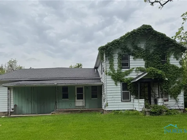 6 S 021 County Rd #C, Liberty Center, OH 43532