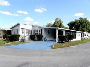600 Autumn Leaf Cir, Wildwood, FL 34785